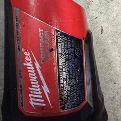 Milwaukee Portable Vacuum Cleaner