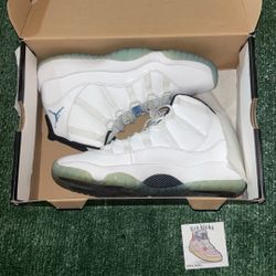 Jordan 11 ‘legend blue’