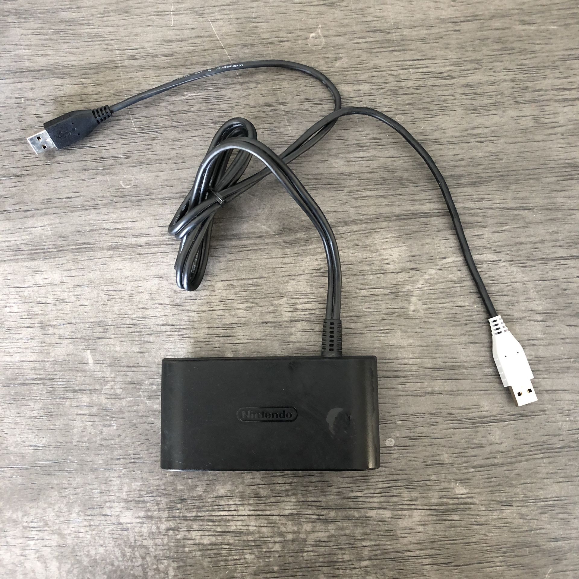 OEM Nintendo GameCube Controller Adapter for Nintendo Switch (Super Smash Bros)