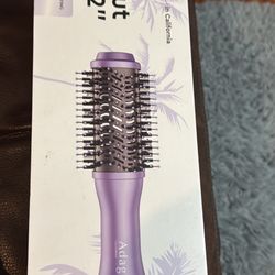 Adagio Blowout Brush NEW