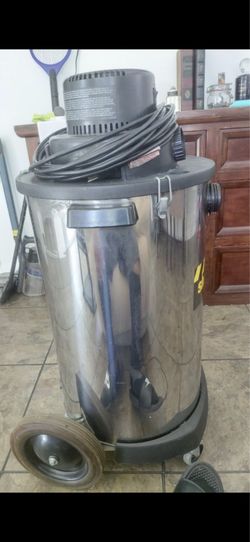 Wet/dry shop vac