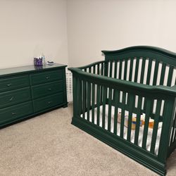 Wood crib and Dresser