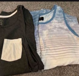 Mens tanks set size med  $5 each