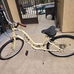 Electra Townie 7D Step Thru  Bike/ Cream