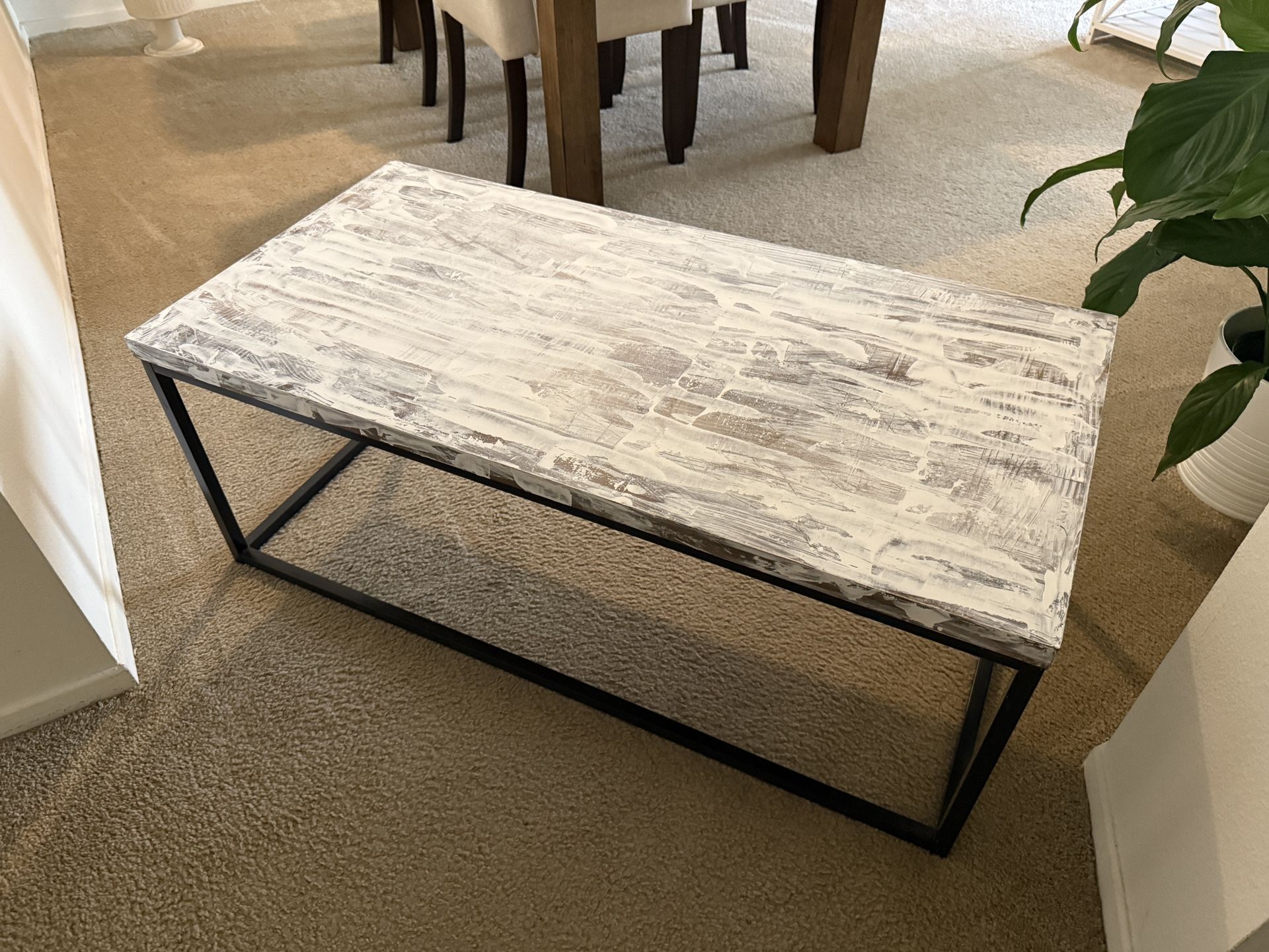 Vintage-Looking Coffee Table