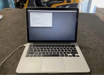MacBook Pro 13” 2015 model 16gb ram