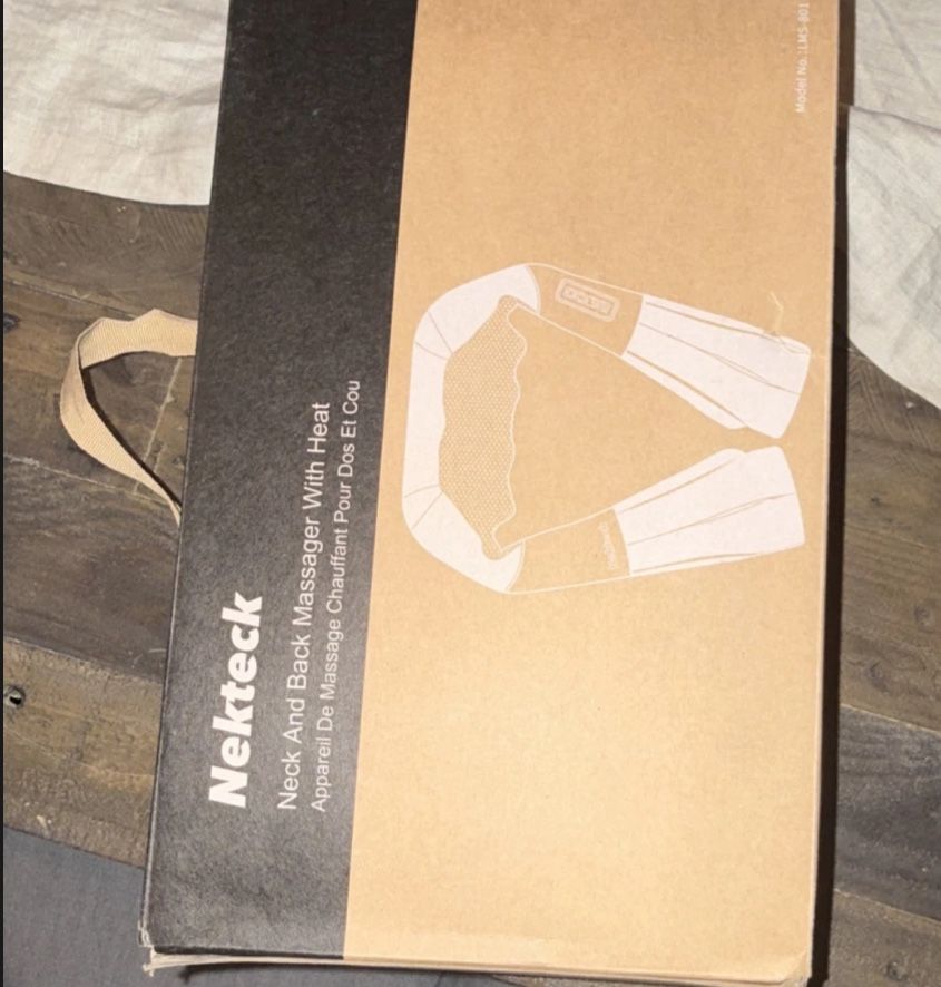 Nekteck Neck & Back Massager w/ Heat – NEW Unopened