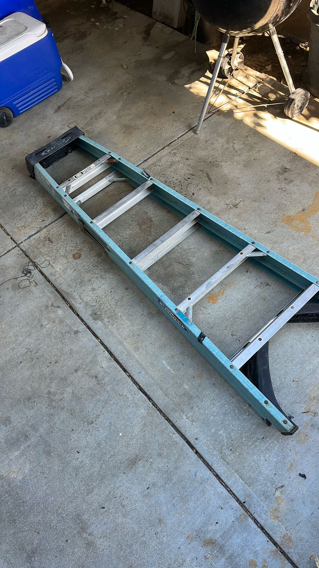 Werner 6 Ft’ Ladder / Escalera 6’ Pies