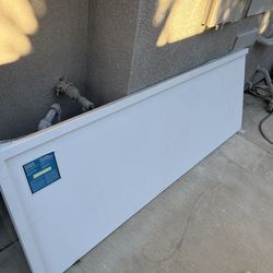 Slab of quartz/marble