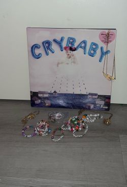 75$ Melanie Martinez bundle (check description)