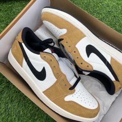New Jordan 1 Low “Rookie Of The Year” Size 12.5M