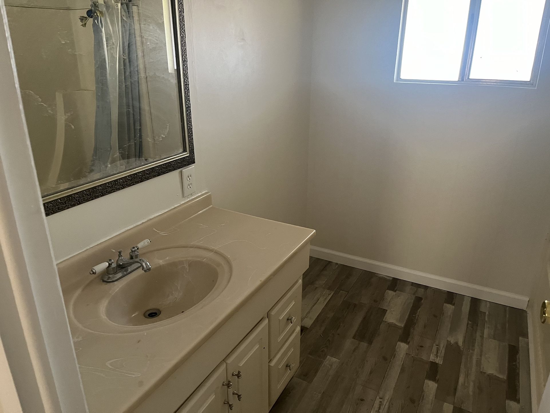 OPEN HOUSE 11/02/2024 (contact info removed) Mobile Home Appx 1500 Square Feet All New In Senior Park 95660