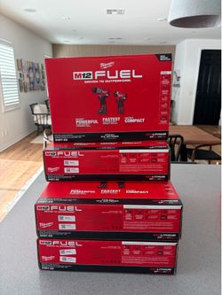 Milwaukee M12 FUEL 2-Tool Combo Kit With Two Batteries, Charger and Bag 3497-22