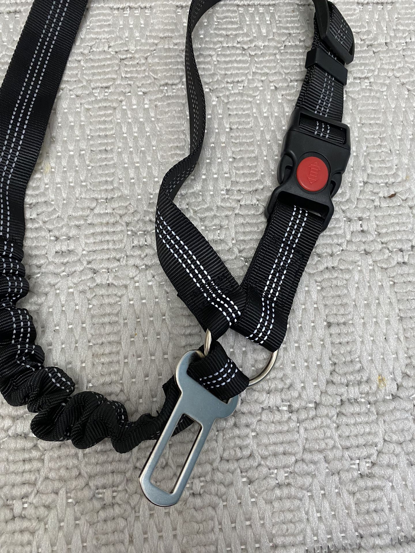 Dog Transport Secure Seat Belt For Pupu Or Grown Dog Cat