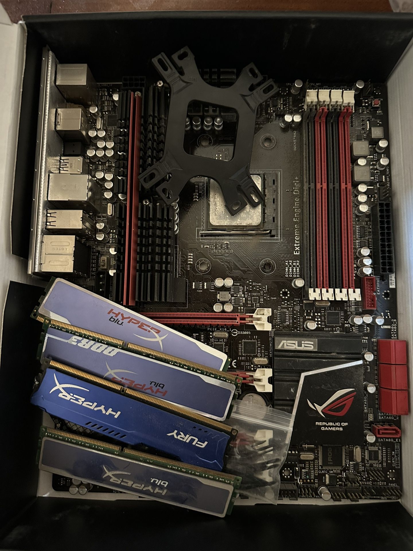 Computer Accessories- Pyle - Tech Digital -steel series - Logitech - ASUS