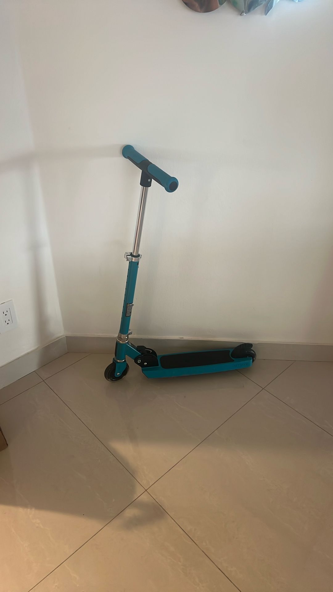 Jetson Two Wheel Scooter 3+  