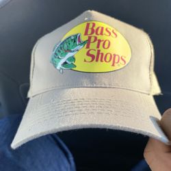 bass pro hat 