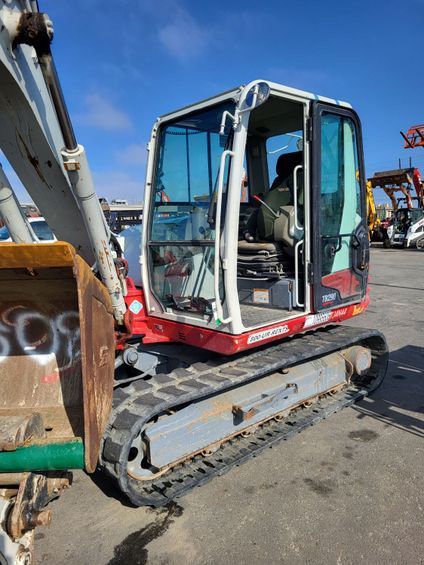 MINI EX 15,000 LBS # 15K POUNDS MINI EXCAVATOR WITH BUCKET - 2019 TAKEUCHI TB290C