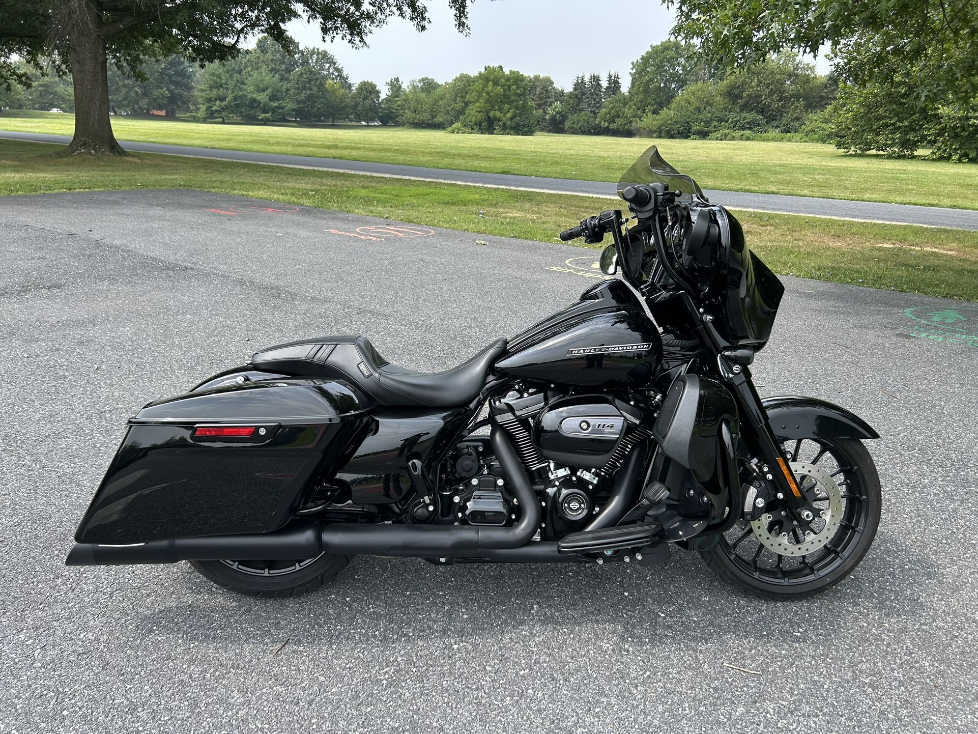 HARLEY  DAVIDSON STREET GLIDE SPECIAL