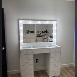 white 48in vanity with large mirror 