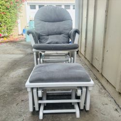 🌿 Nursery Glider Rocking Chair + Ottoman 