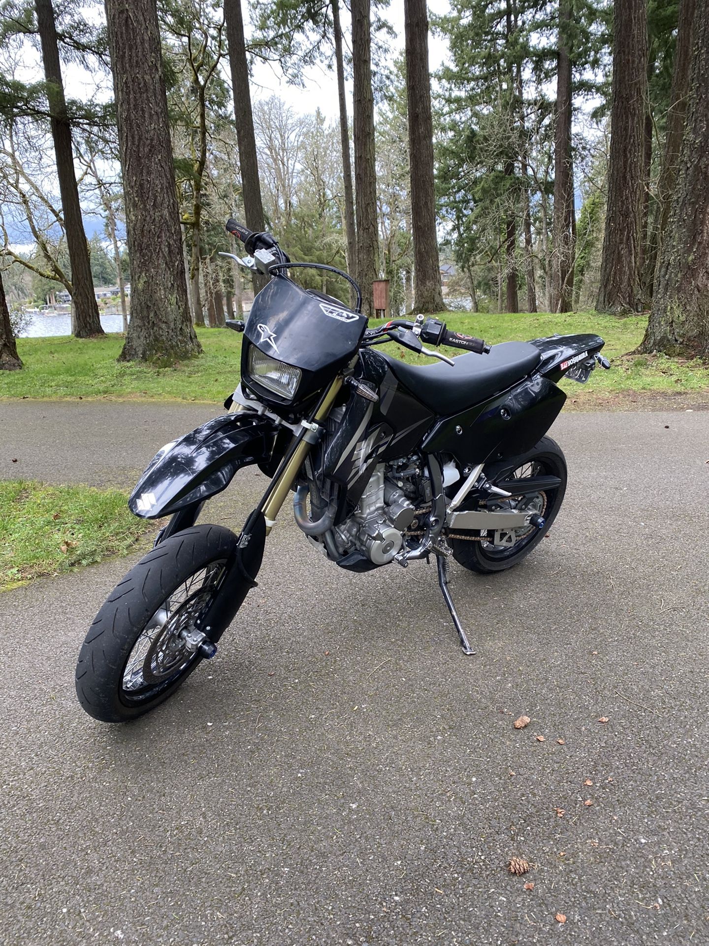 2005 drz400sm (Mint Condition) for Sale in Roy, WA OfferUp