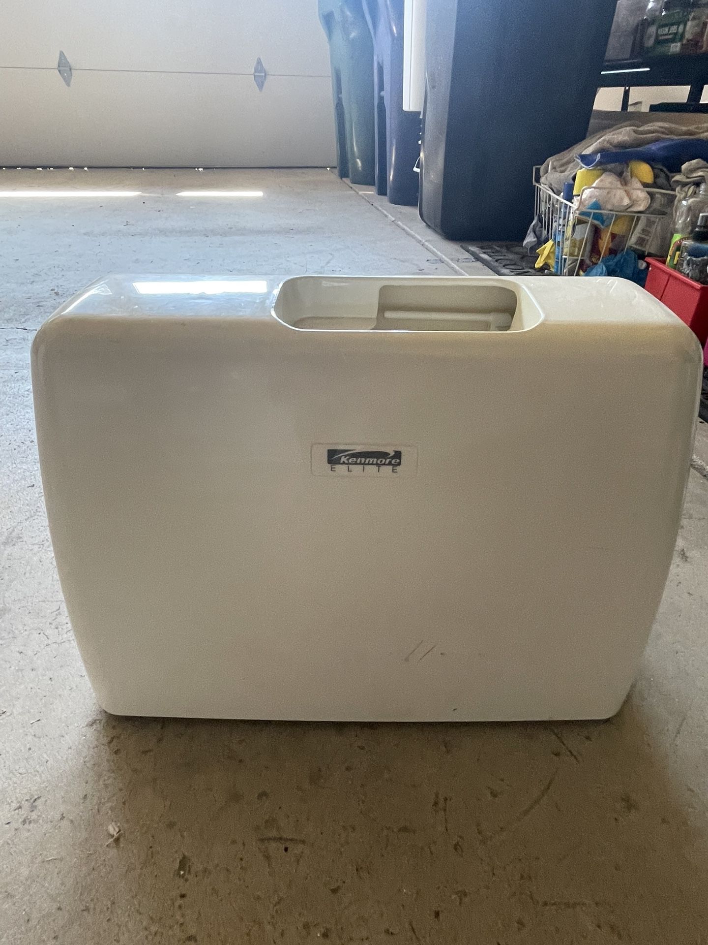 Kenmore elite sewing Machine