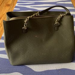 Great Guess With 5 Compartments