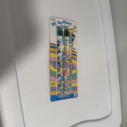 “Oh The Places You’ll Go” Dr. Seuss 6 ct Pencils - NEVER OPENED