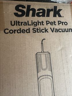 Shark Ultralight Pet Pro