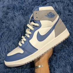 Jordan 1 True Blue Size 9.5