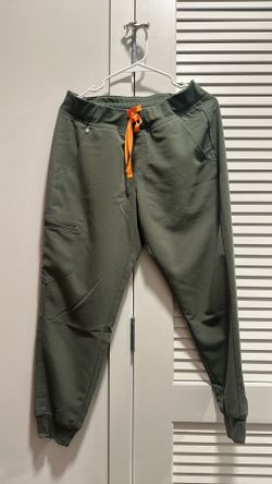 Figs Moss Jogger Scrub Pants (M)