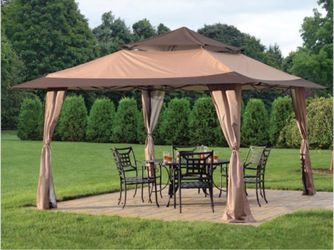 Gazebo patio cover 13x13’ New in box