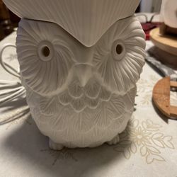 Owl Wax Warmer Scentsy  Only Used Once 