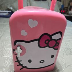 Mini fridge Hello Kitty $30.00