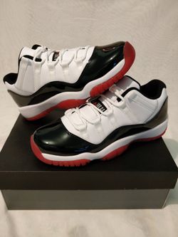Jordan xi footlocker deals