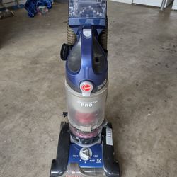 Hoover Wind Tunnel 3 Pro Vacuum, Perfect Condition!