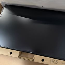 Brand New Dell Pro 27 Plus QHD Monitor