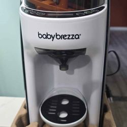 Baby  Brezza