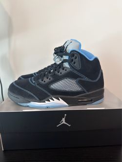 Jordan 5 black carolina