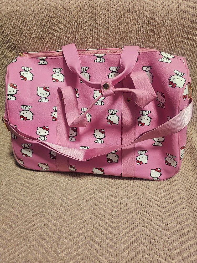 Hello Kitty Wheels/Rolling Travel Luggage