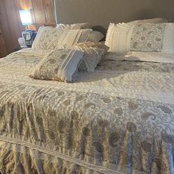 Bedding Set