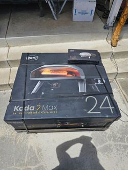 *BRAND NEW* Ooni Pizza Oven Koda 2, 24 and Cover