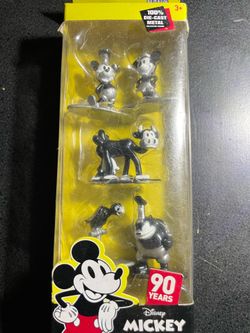 Micke die cast figurines