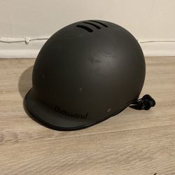 Thousand Helmet Size M