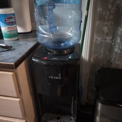 Water Dispenser 