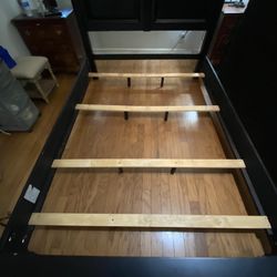 Queen Bed