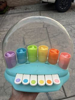 Infant/toddler Pop-A-Tune