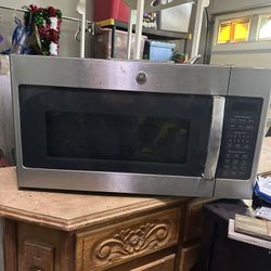 General Electric Microwave Used