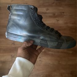Coach Mid Size 10